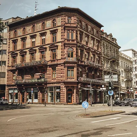 Classic I Zentrum I Tiefgaragenstellplatz I Balkon Lejlighed