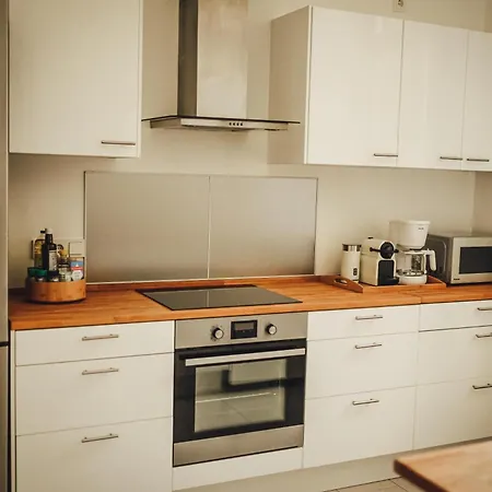 Apartman Classic I Zentrum I Tiefgaragenstellplatz I Balkon Wiesbaden