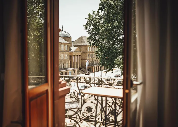 Classic I Zentrum I Tiefgaragenstellplatz I Balkon Apartman