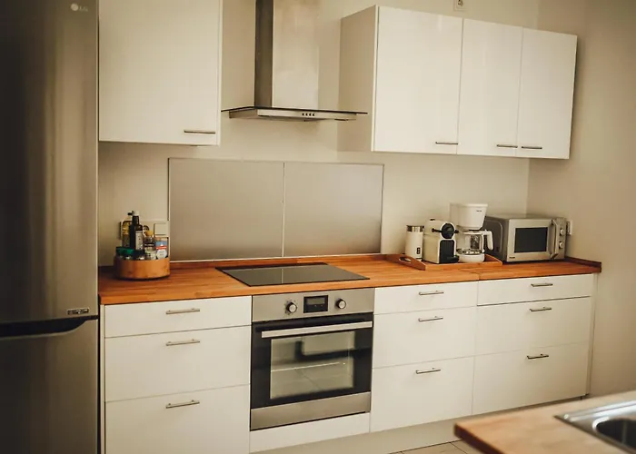 Apartman Classic I Zentrum I Tiefgaragenstellplatz I Balkon Wiesbaden