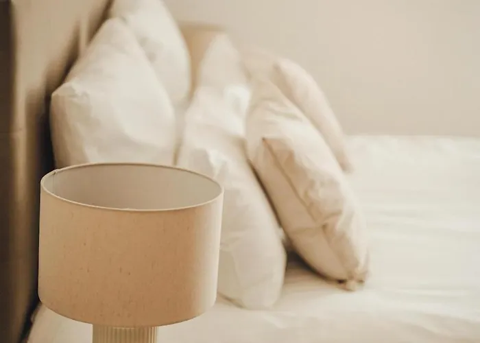 Classic I Zentrum I Tiefgaragenstellplatz I Balkon Wiesbaden