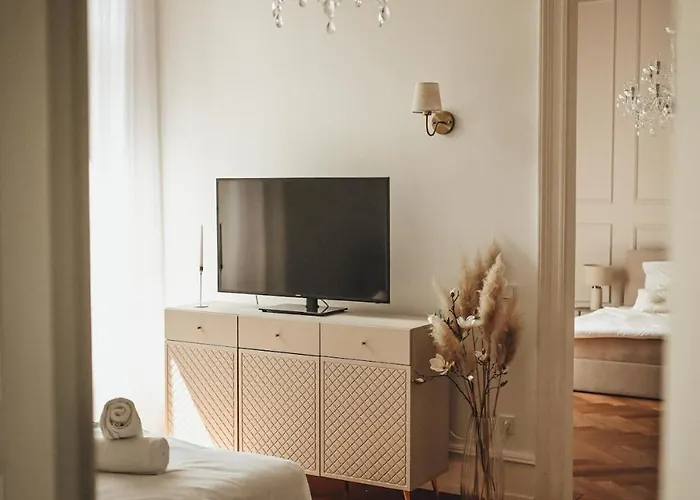 Apartman Classic I Zentrum I Tiefgaragenstellplatz I Balkon Wiesbaden